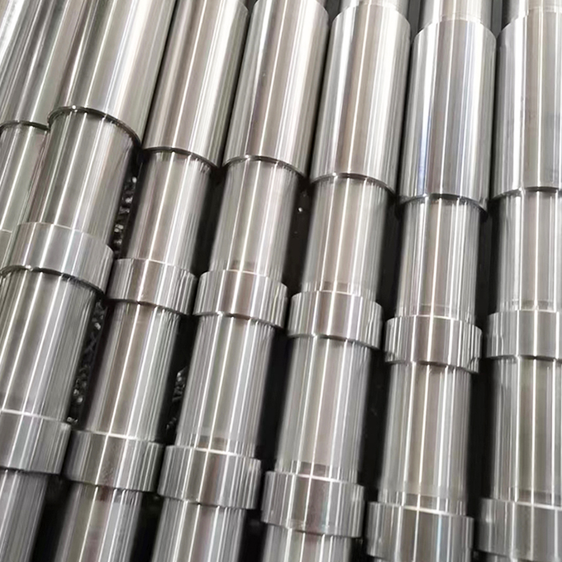 Verbreiterte Nutstahlrollen und Netzwerkmuster